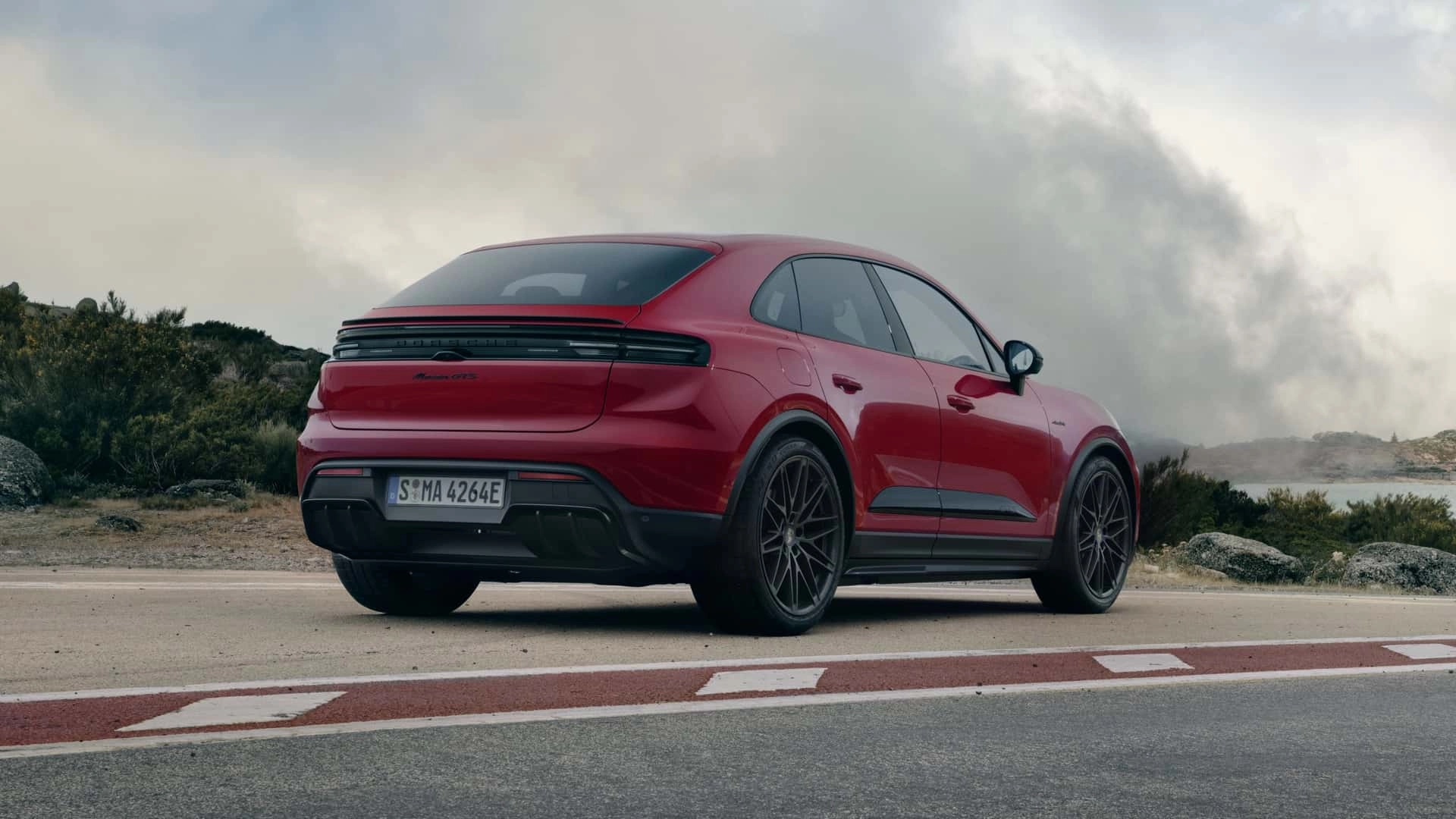 2026 porsche macan gts (1)